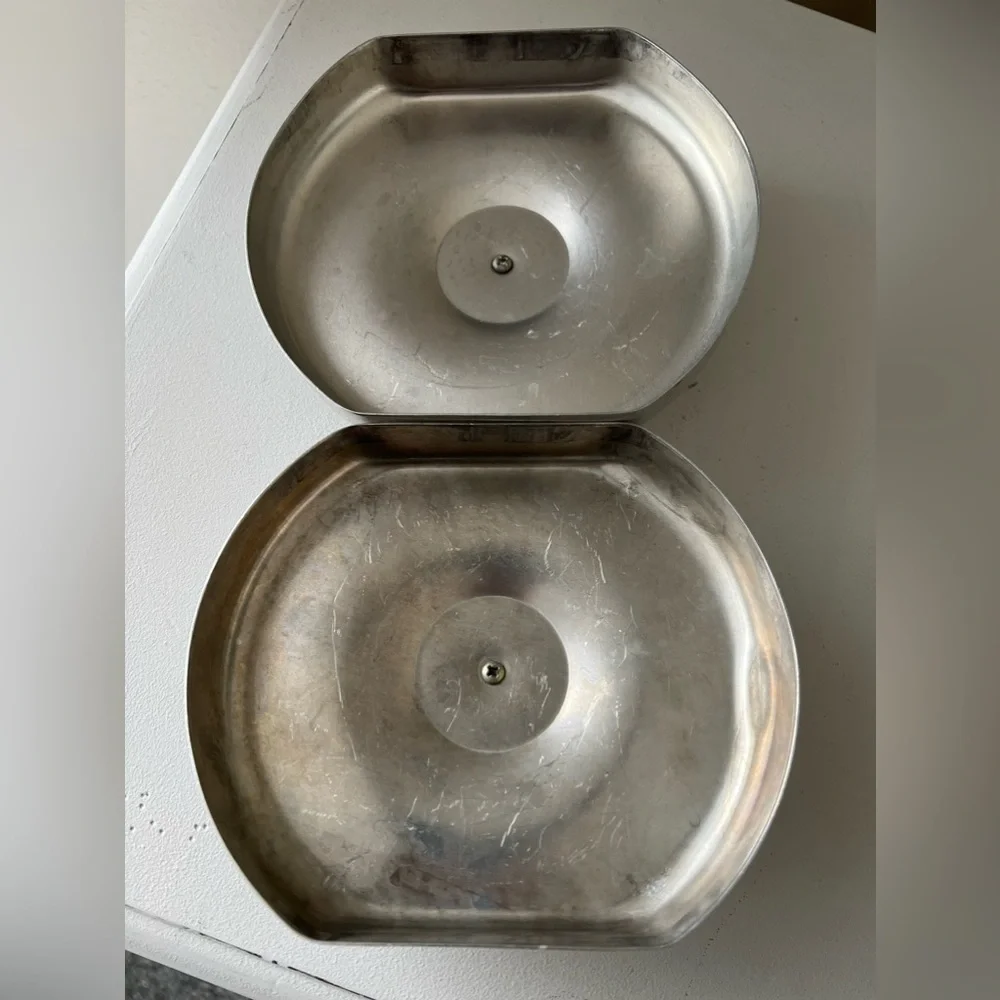 Vintage 1950s MCM Kitchen Aluminum Canisters Lids | Flour And Sugar - Picture 6 of 12